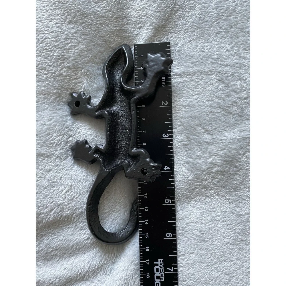 Cast Iron Gecko Wall Hook Rustic Lizard Decor Coat Key Towel Garden Hanger
